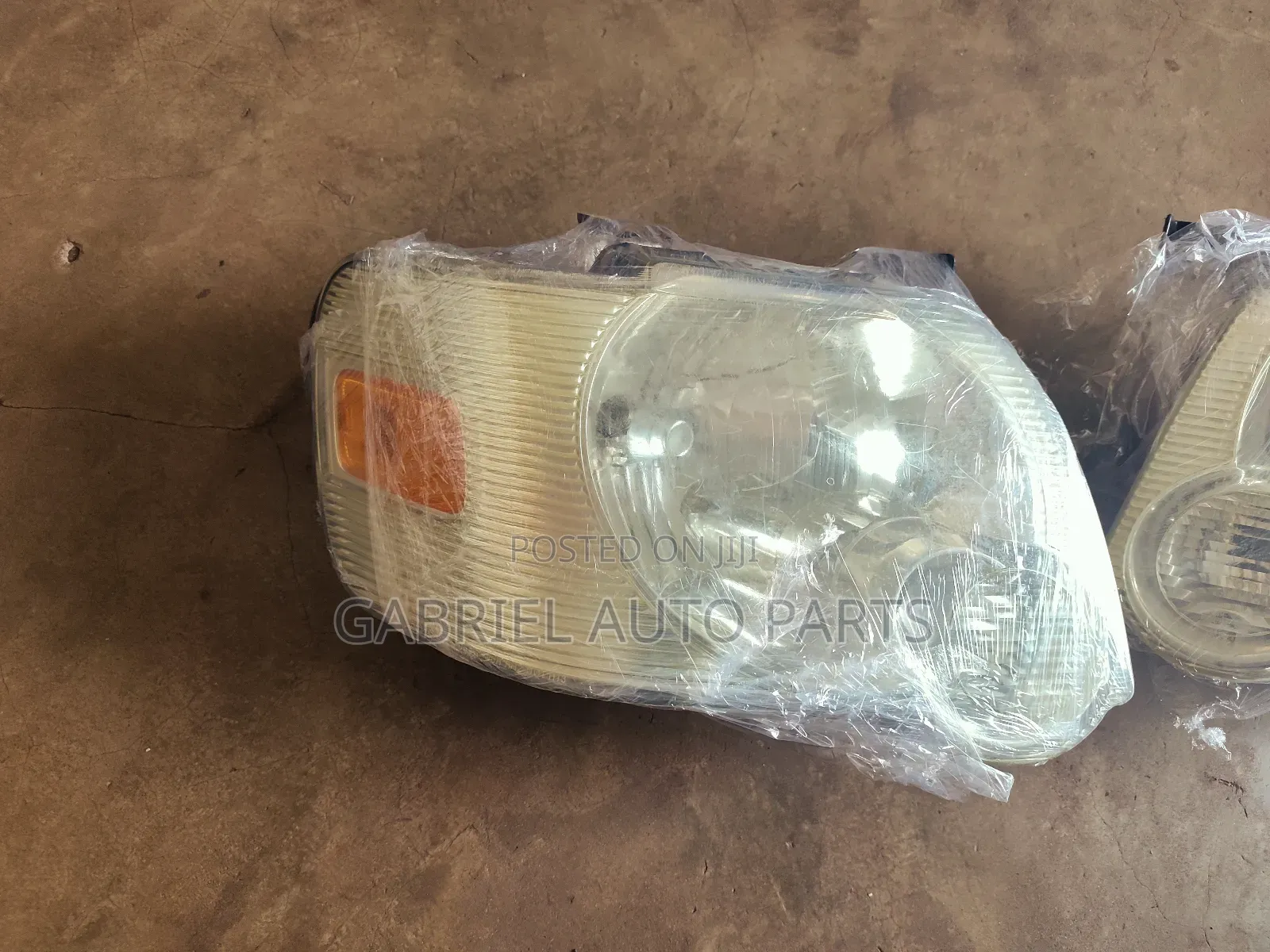 Ford Explorer Headlight 2006-2010