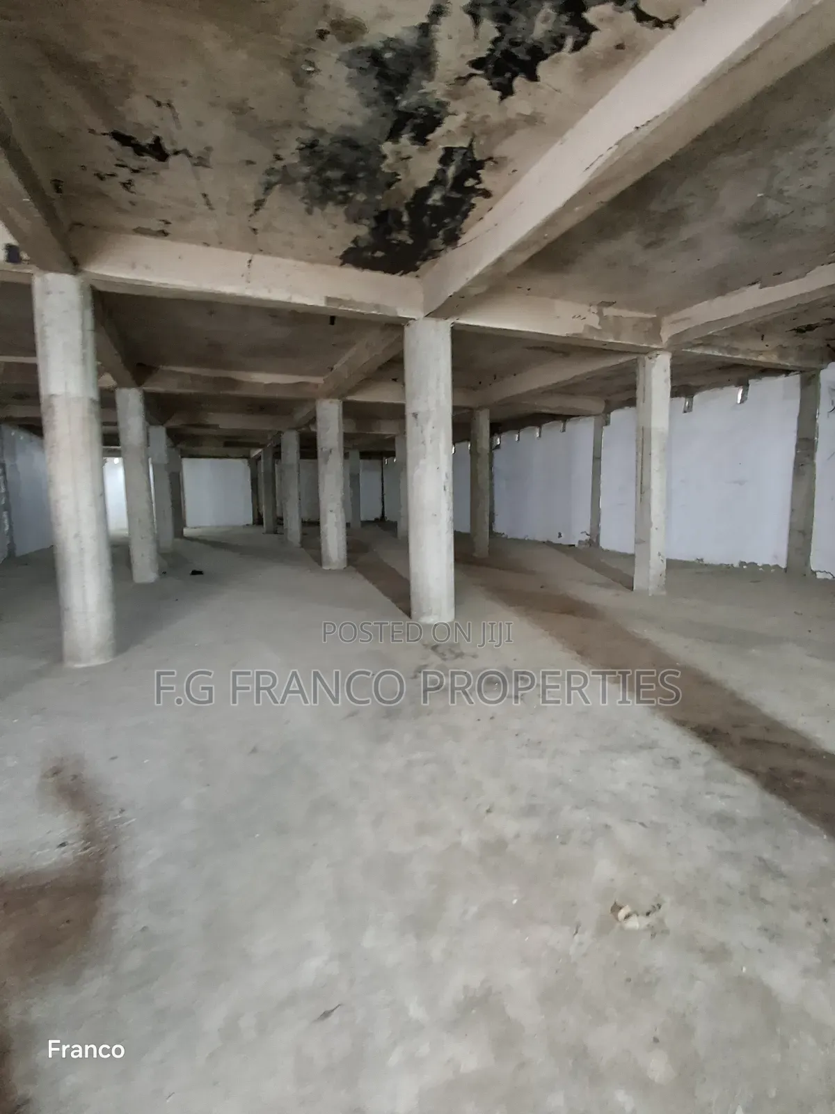A Warehouse for Rent at Spintex Comm 16