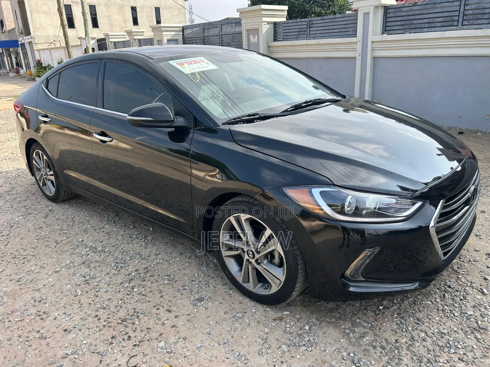 Hyundai Elantra Limited Sedan FWD (2.0L 4cyl 6A) 2017 Black