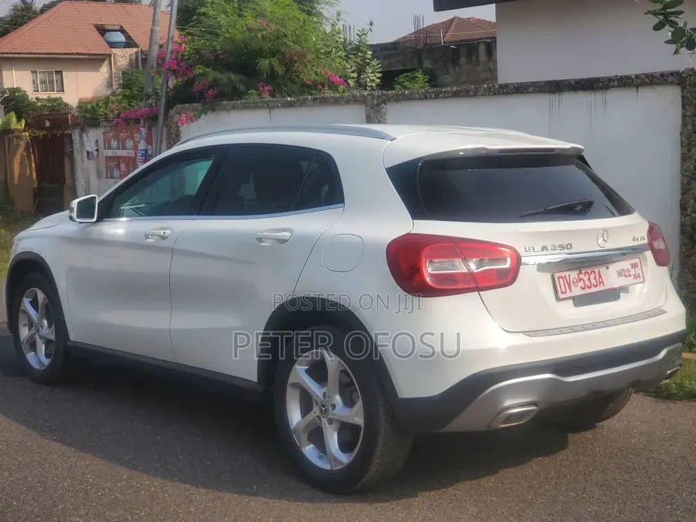 Mercedes-Benz GLA 250 2019 White