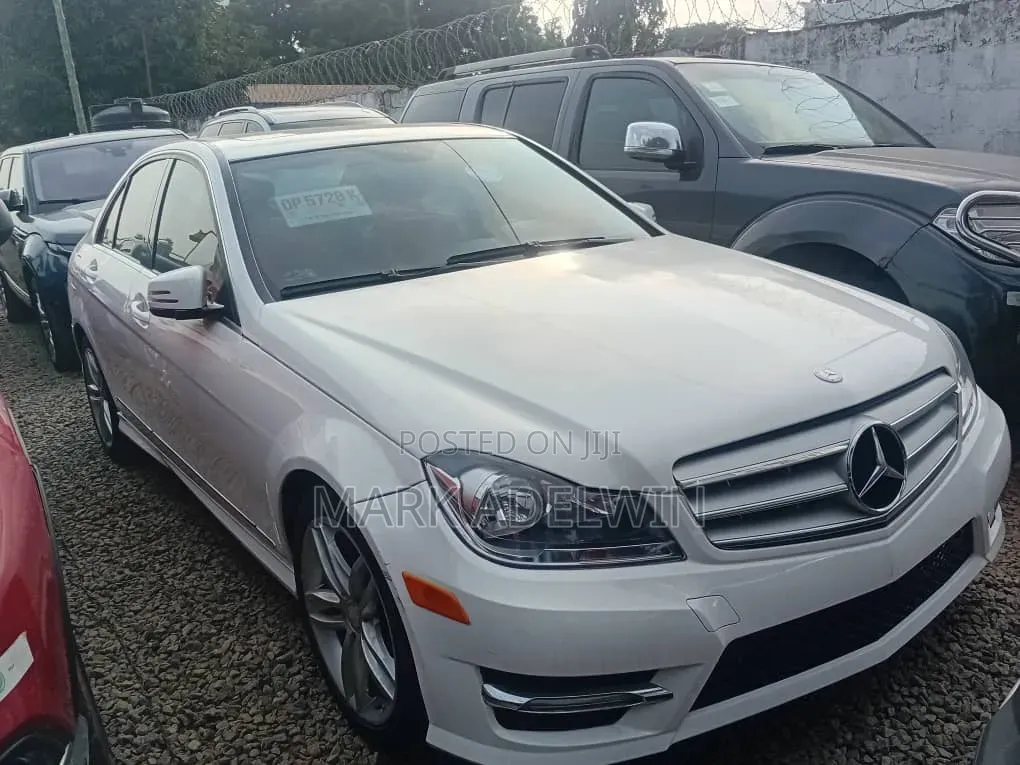 Mercedes-Benz C250 2013 White