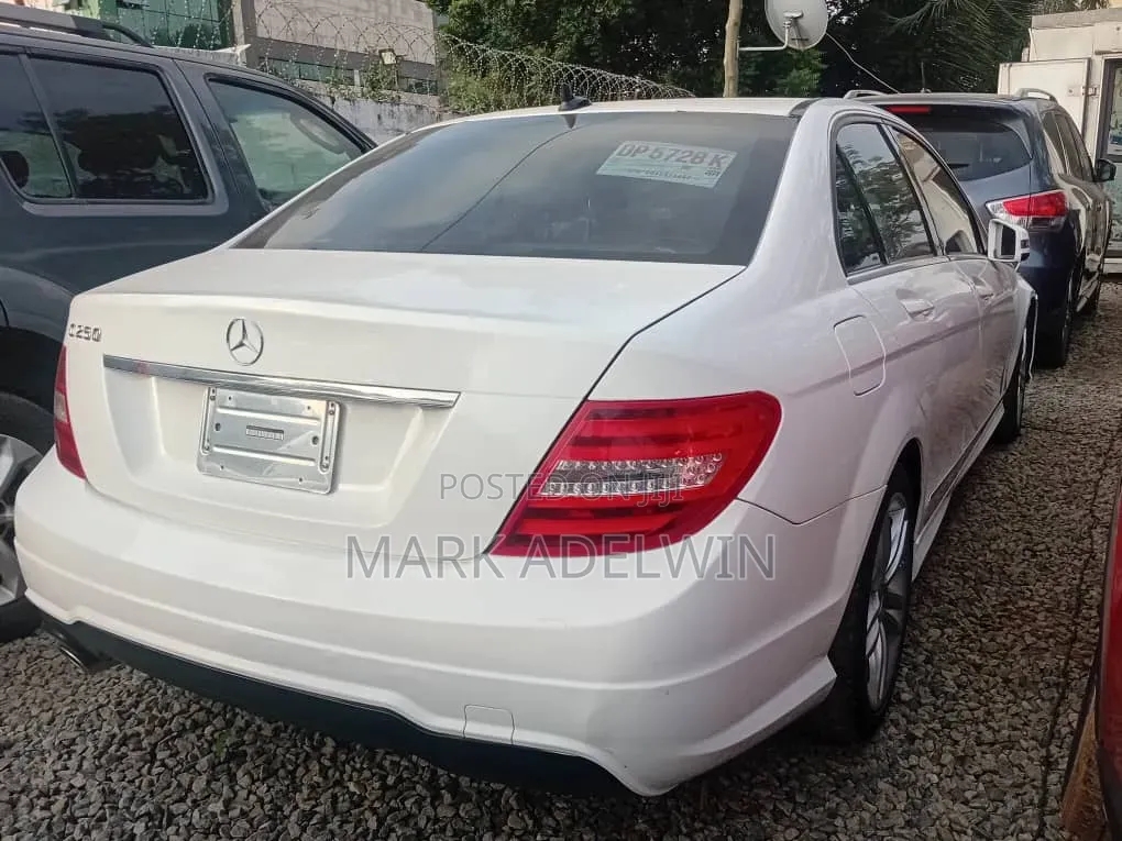 Mercedes-Benz C250 2013 White