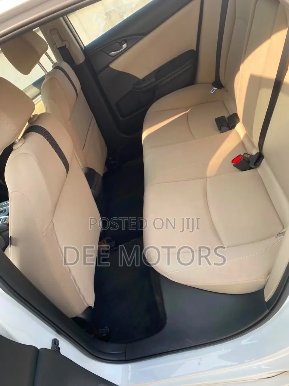 Honda Civic 2018 White