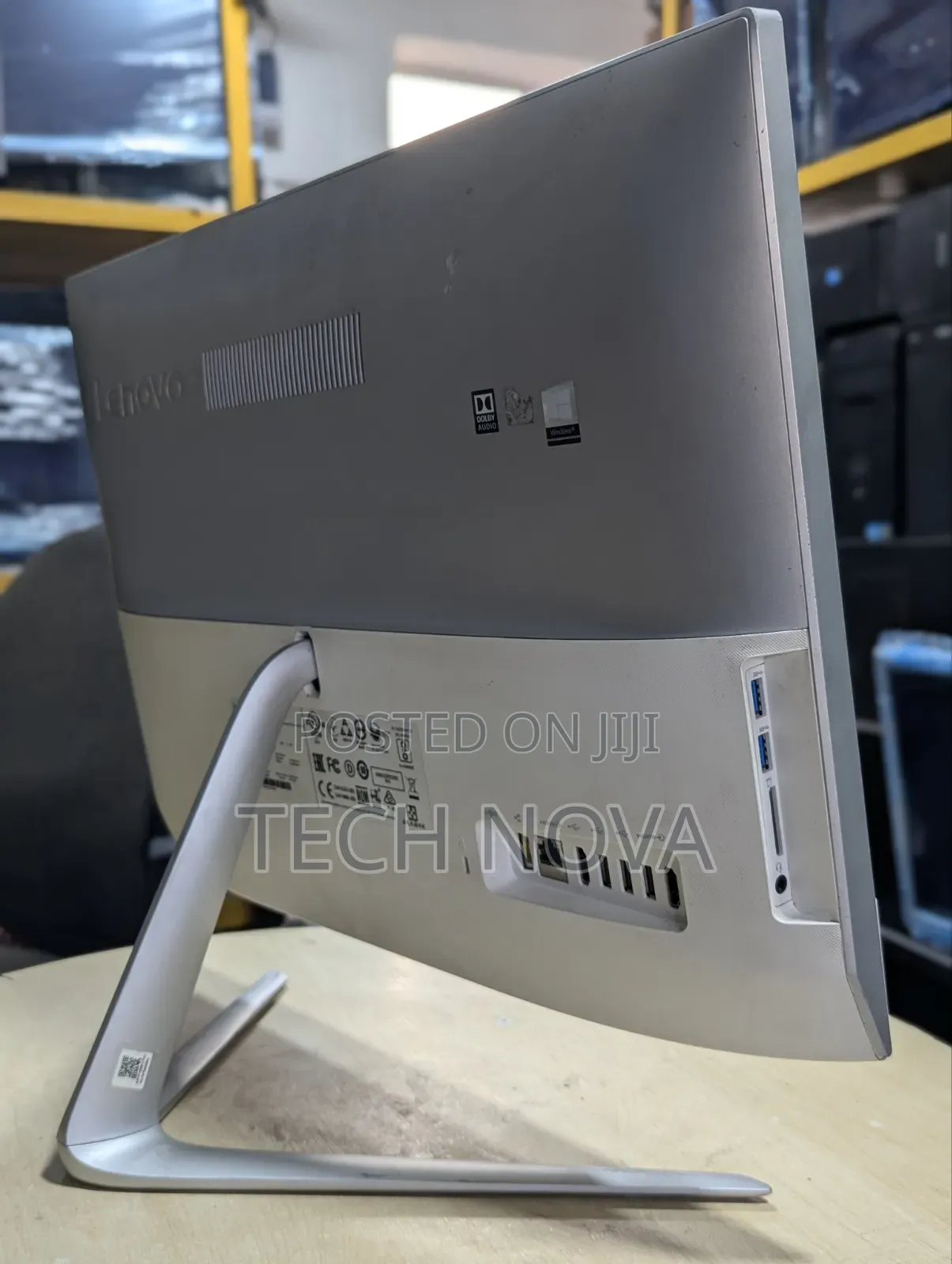 Desktop Computer Lenovo ideacentre AIO 510S 8GB Intel Core i7 SSD 512GB
