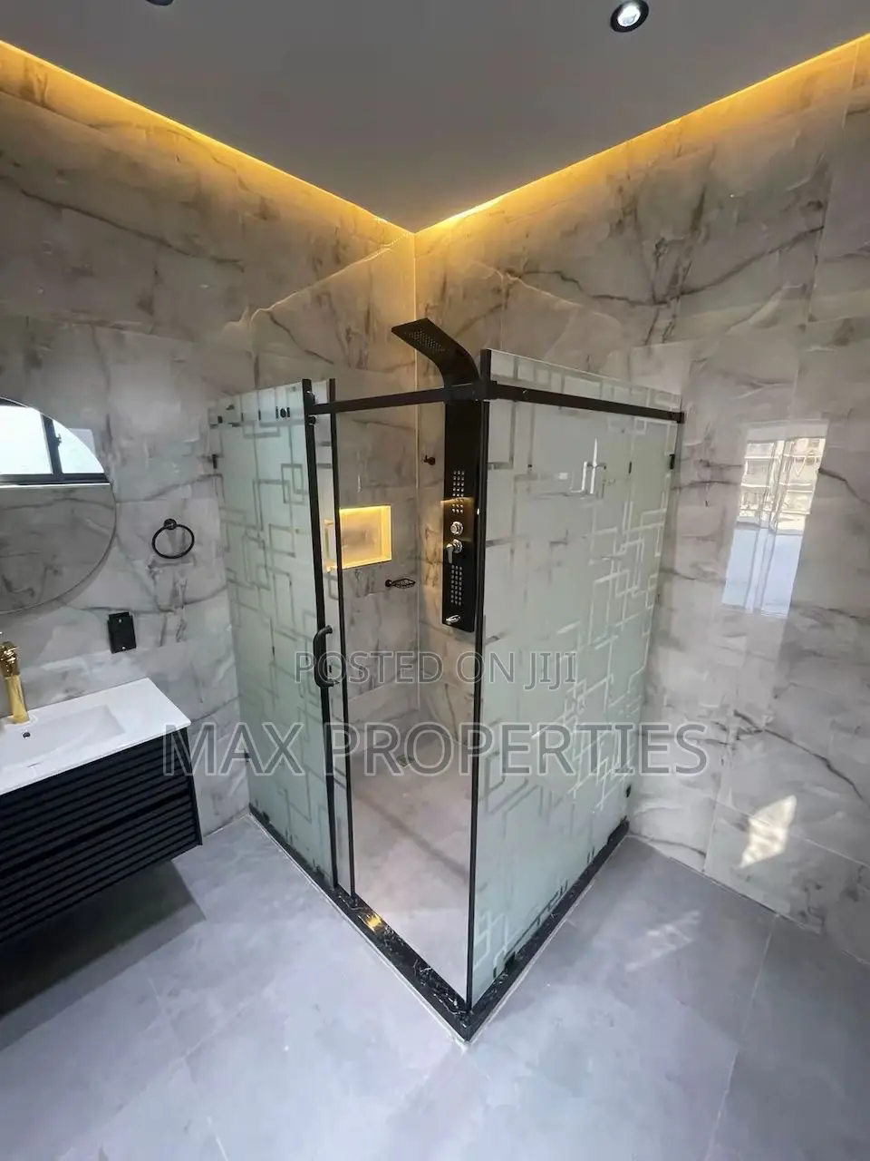 5bdrm House in Oyarifa for sale