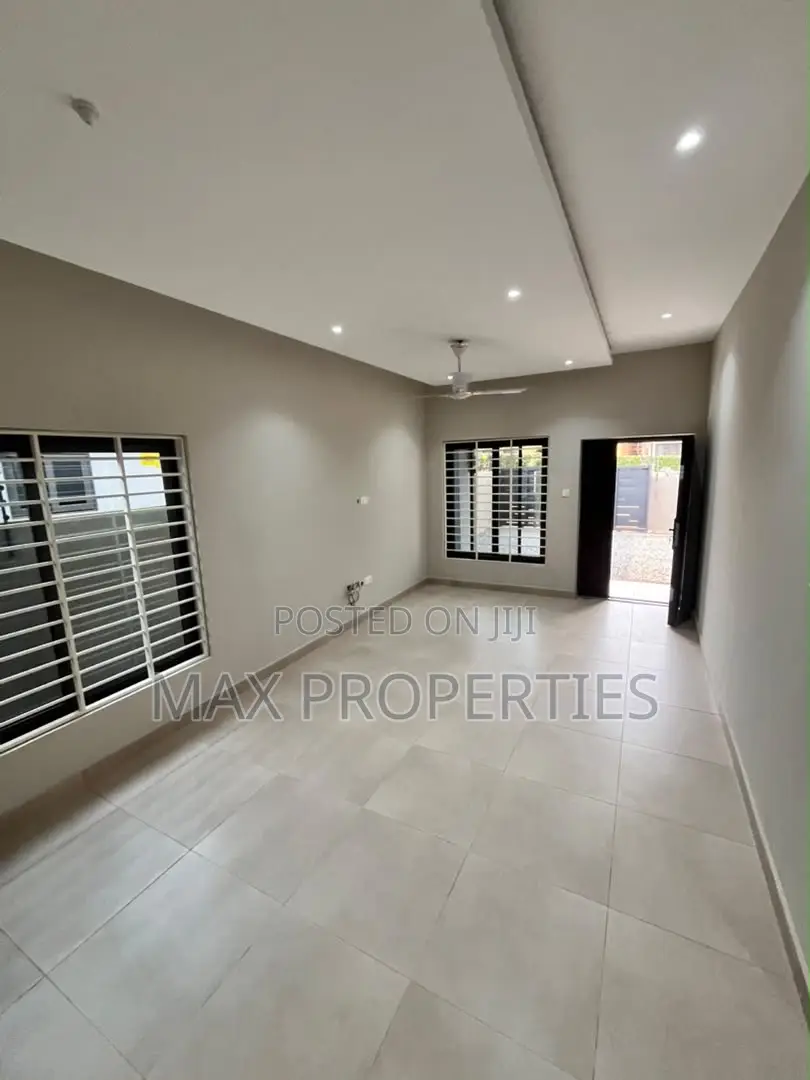 2bdrm House in Oyarifa Mall Area for sale
