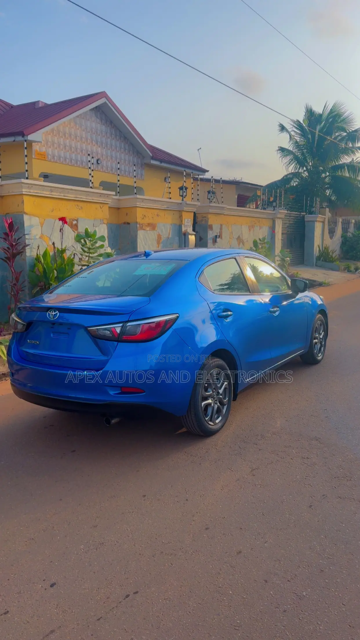 Toyota Yaris iA 1.5 FWD 2019 Blue