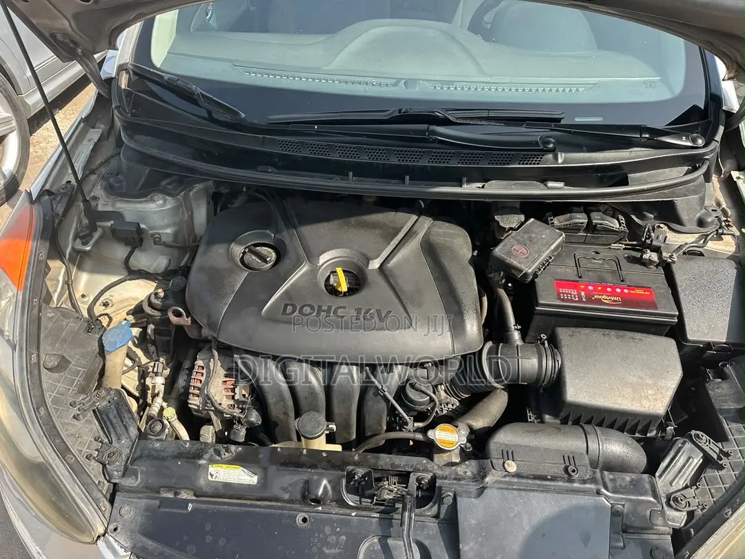 Hyundai Accent SE 2013 Silver