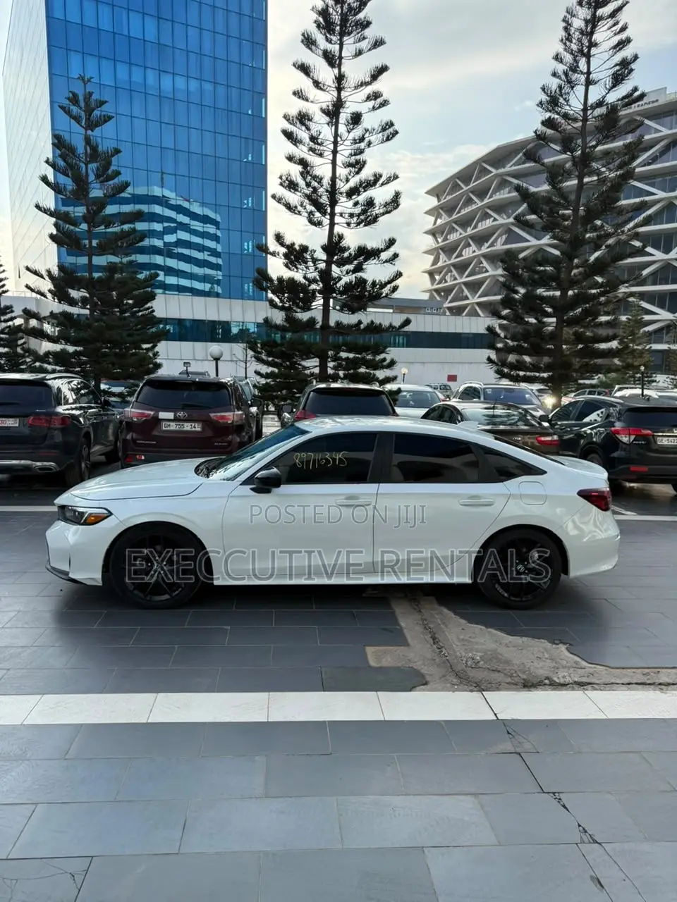 Honda Civic 2025 White