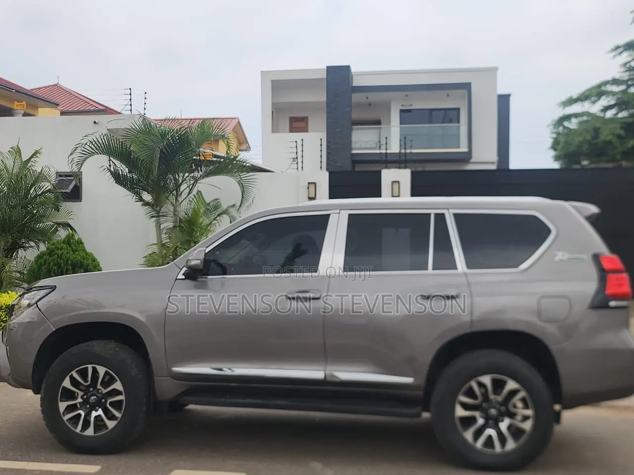 Toyota Land Cruiser Prado 2.7 VVT-i 2015 Gray
