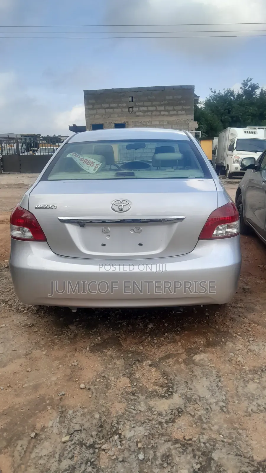 Toyota Belta 2010 Silver