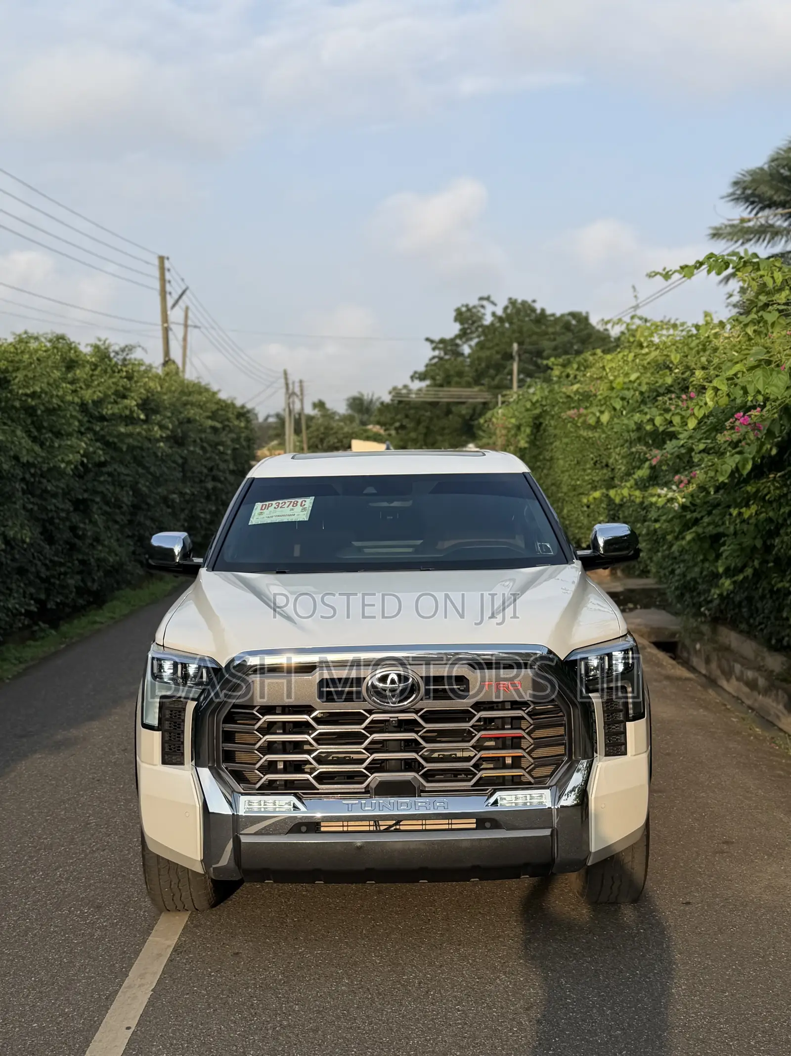 Toyota Tundra 1794 Edition CrewMax 5.5' Bed 2024 White