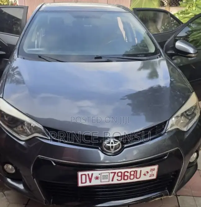 Toyota Corolla 2016 Gray