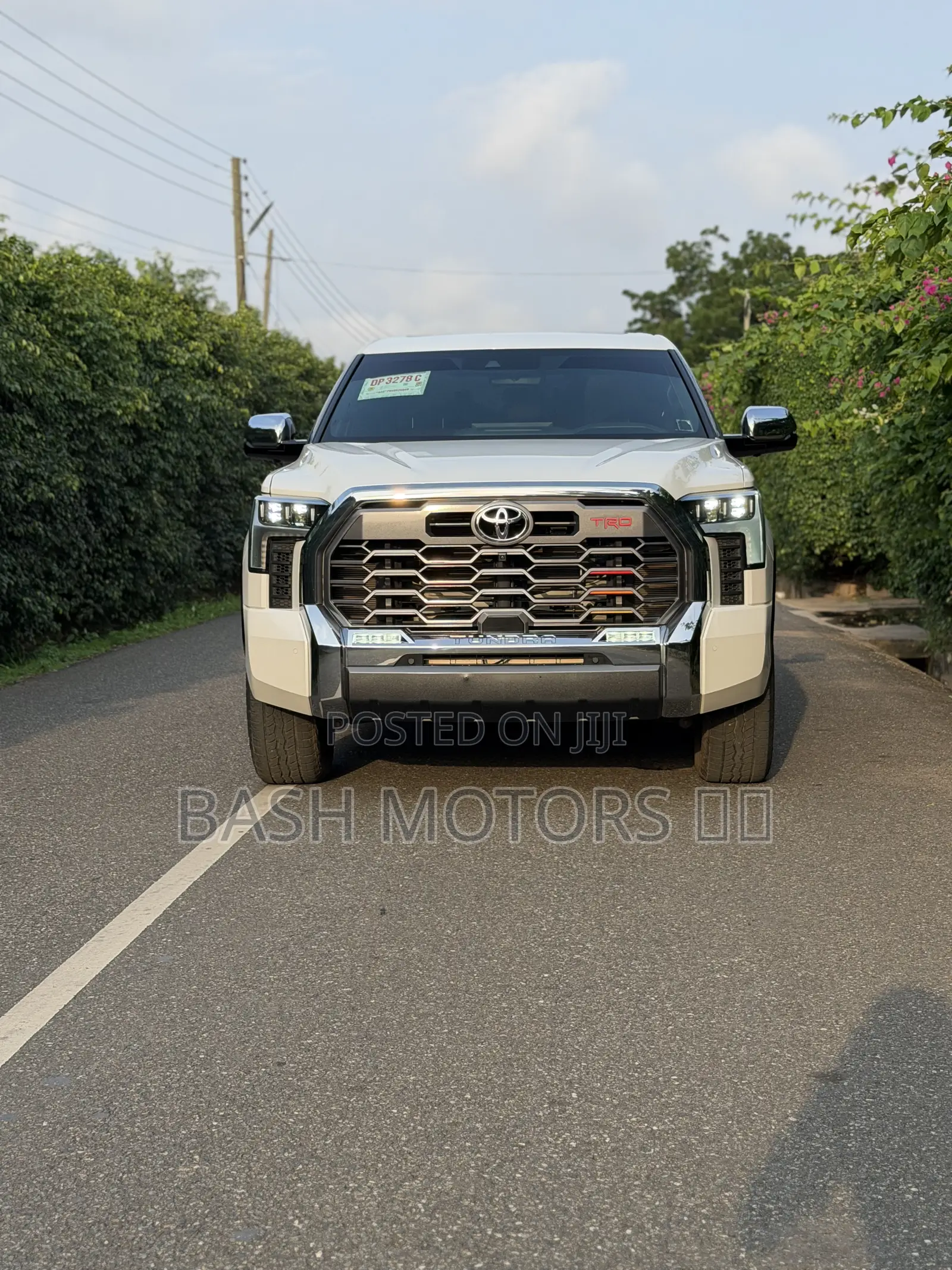 Toyota Tundra 1794 Edition CrewMax 5.5' Bed 2024 White