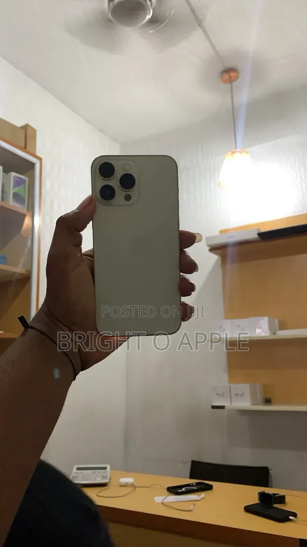 New Apple iPhone 14 Pro Max 256 GB Gold