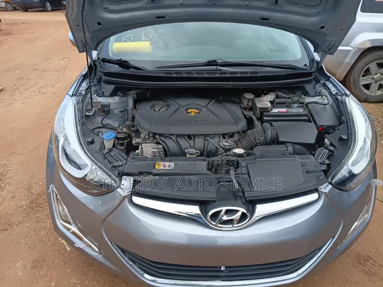 Hyundai Elantra 2015 Gray