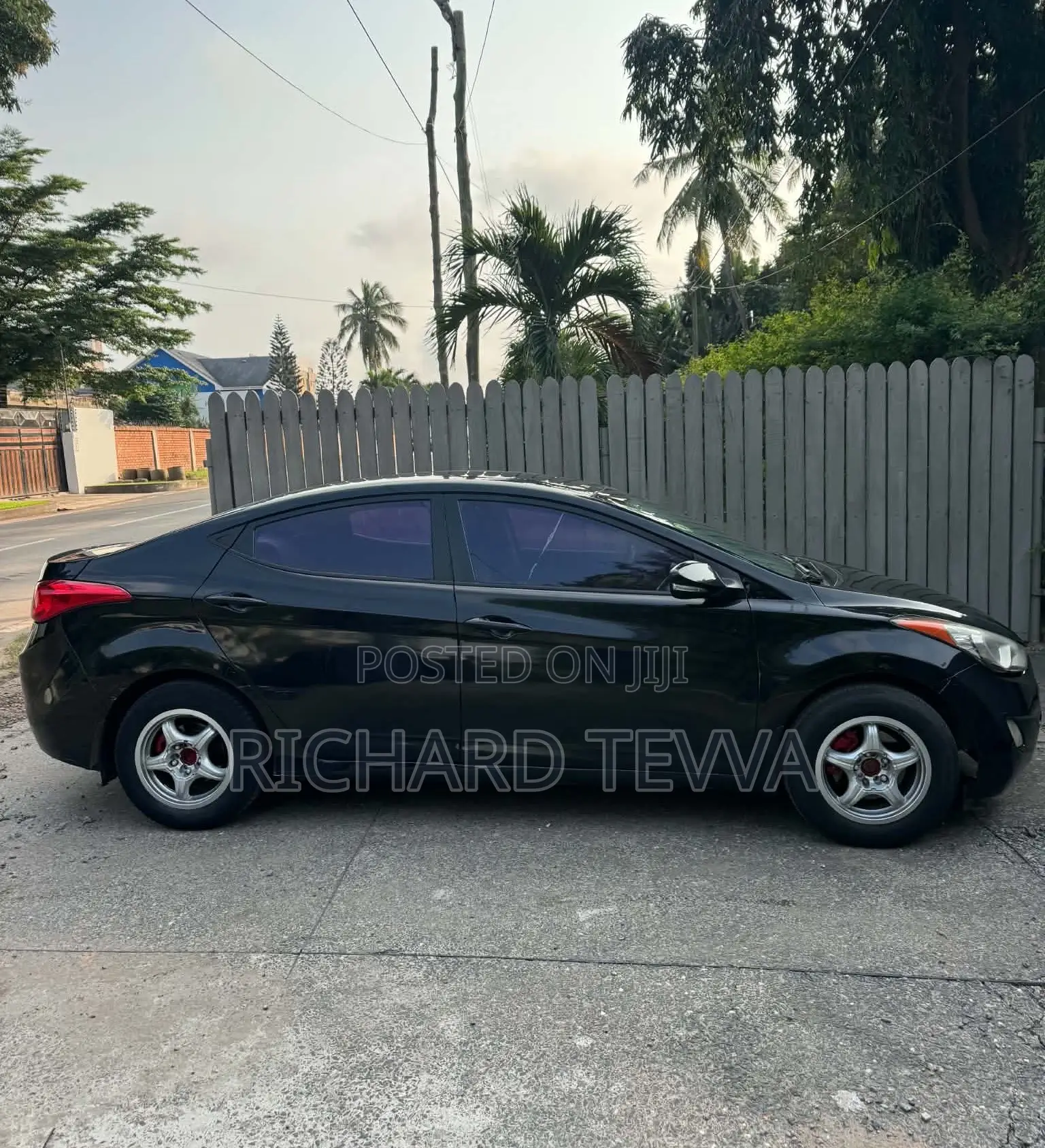 Hyundai Elantra Limited 2012 Black