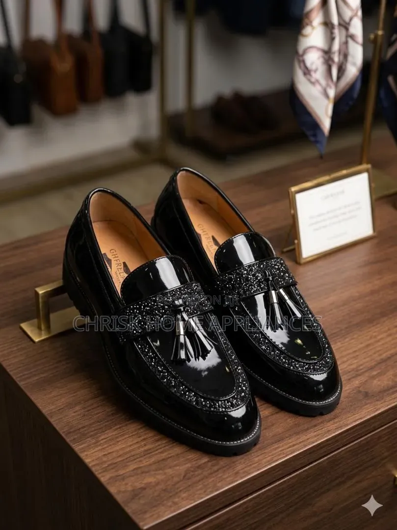 Men's Black Glossy Lace-Up Dress Shoes – Premium Fashion Shoe