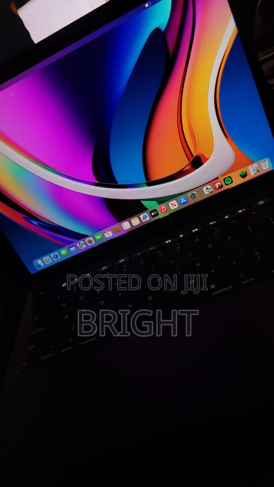 Laptop Apple MacBook Pro 2020 16GB Intel Core i5 SSD 512GB