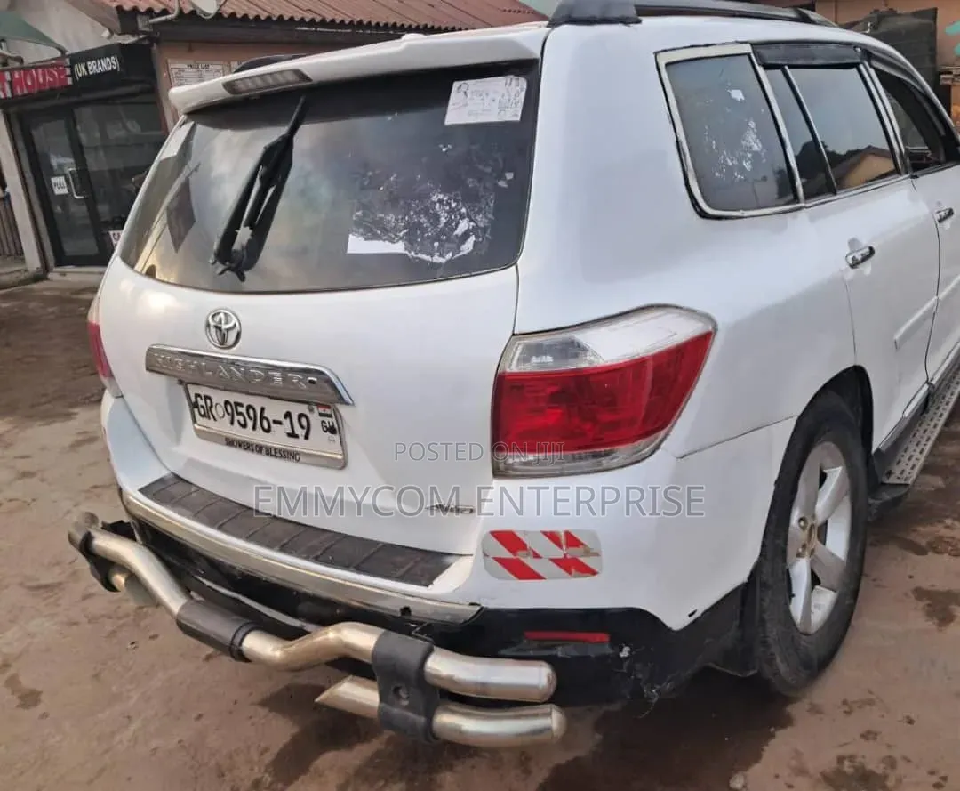 Toyota Highlander 2012 White