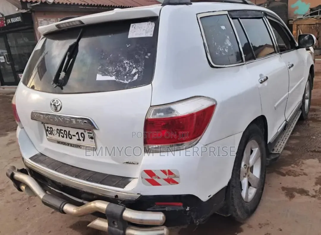 Toyota Highlander 2012 White