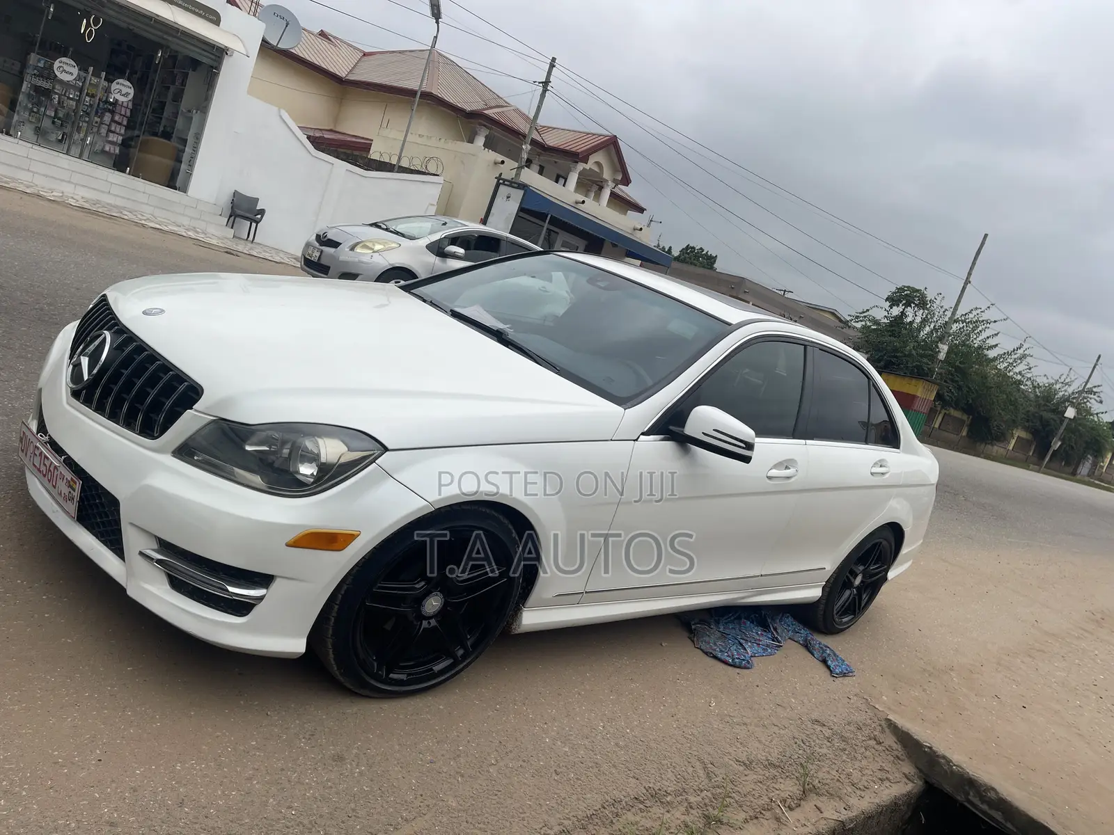 Mercedes-Benz C250 2014 White