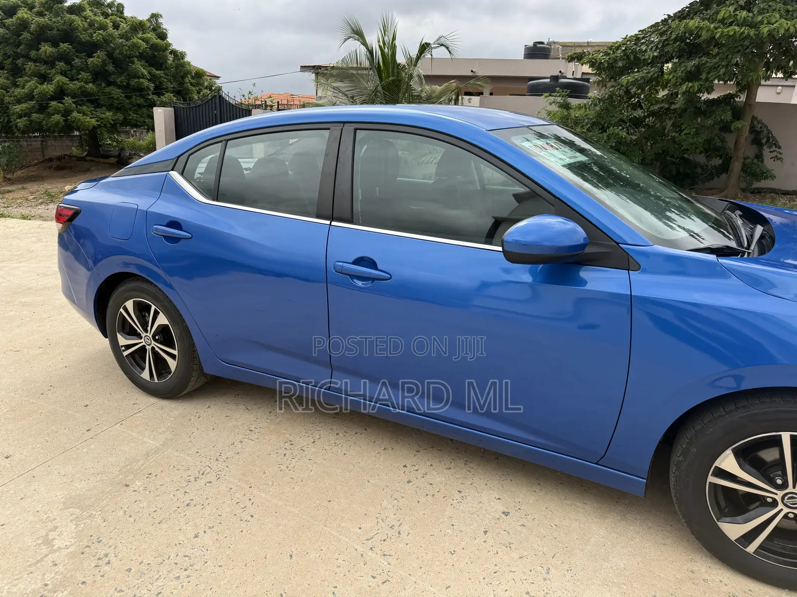 Nissan Sentra SV 2022 Blue