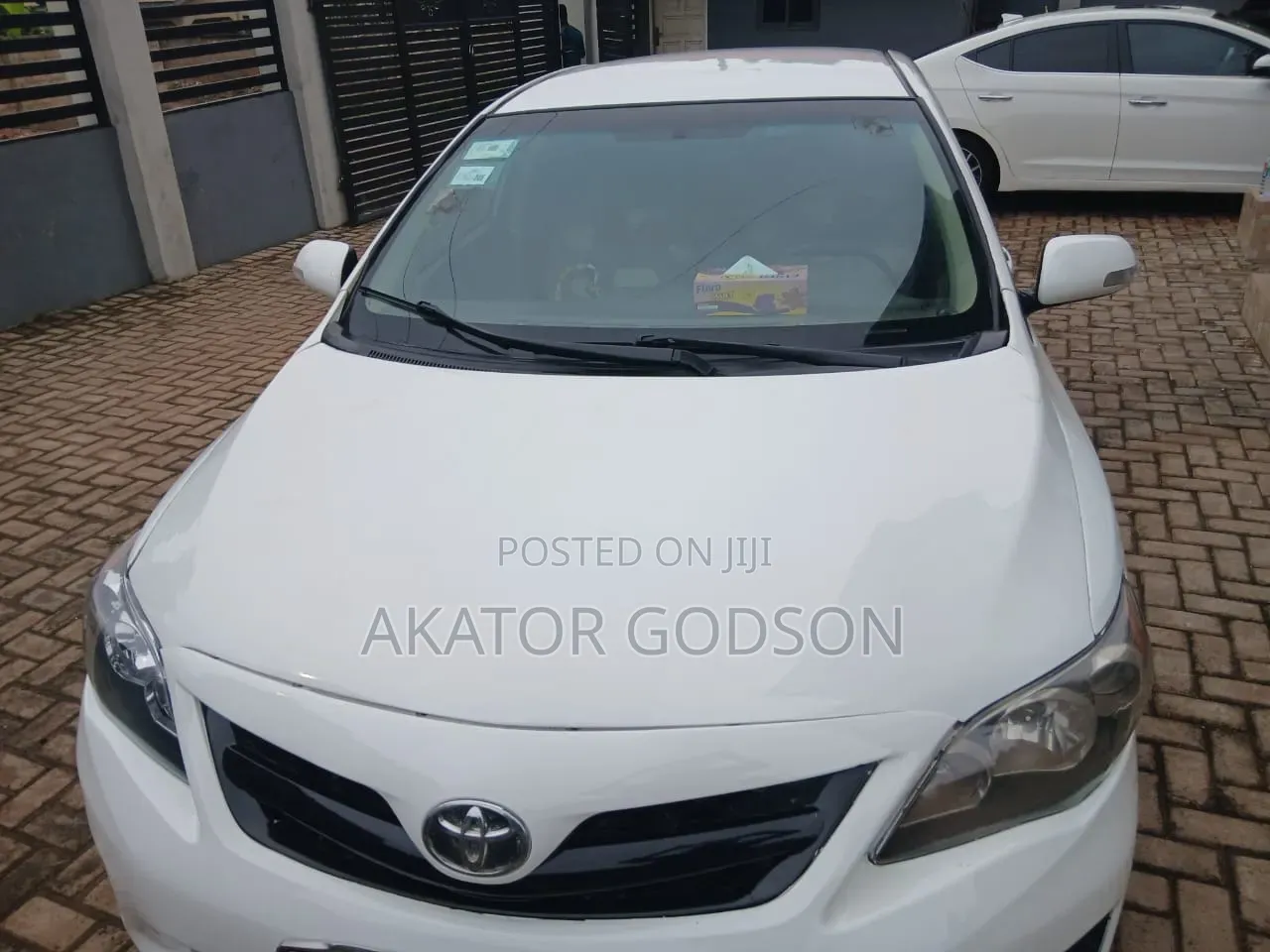 Toyota Corolla 2012 White