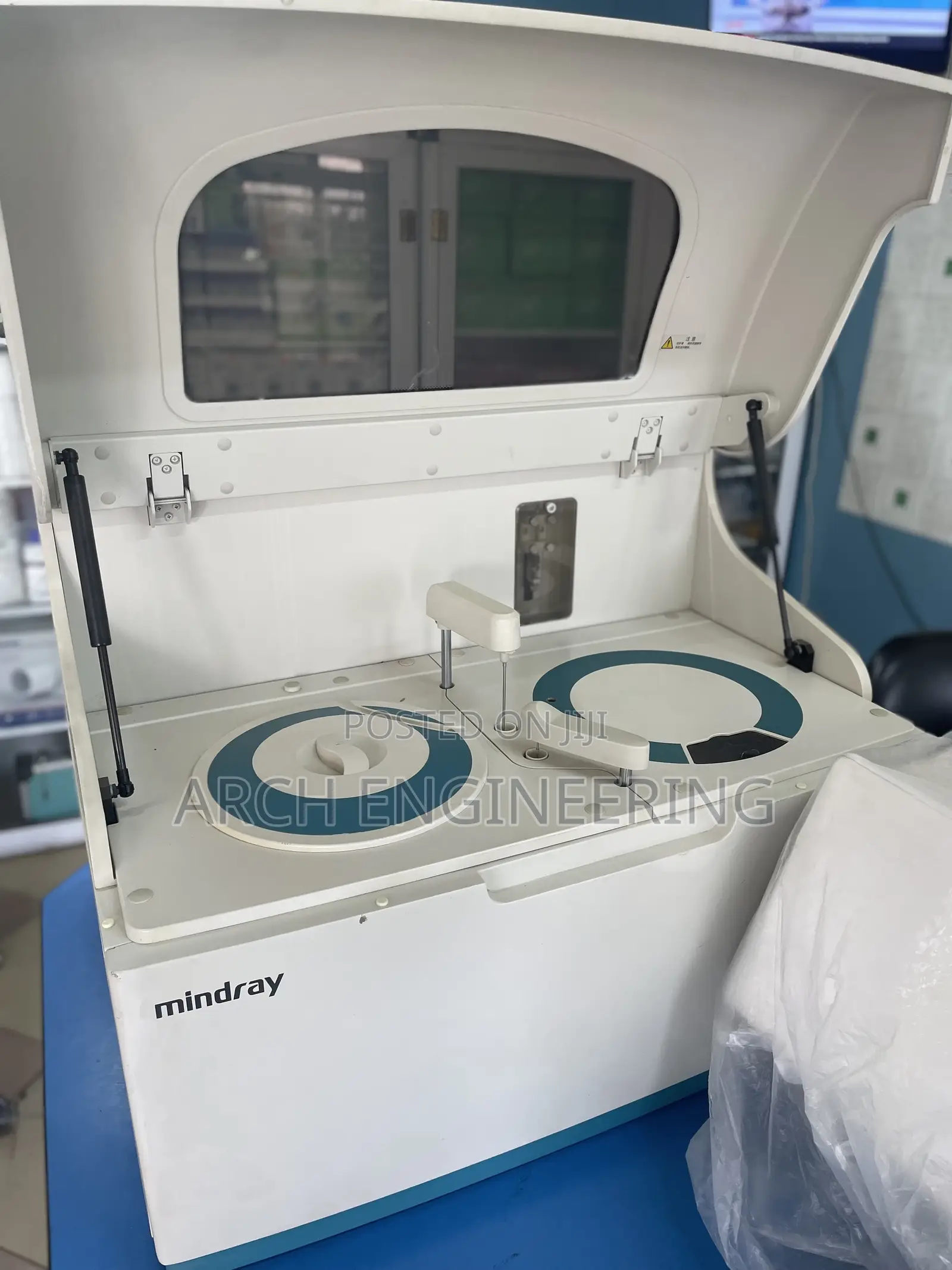 Fully Auto Chemistry Analyzer- Mindray BS 220