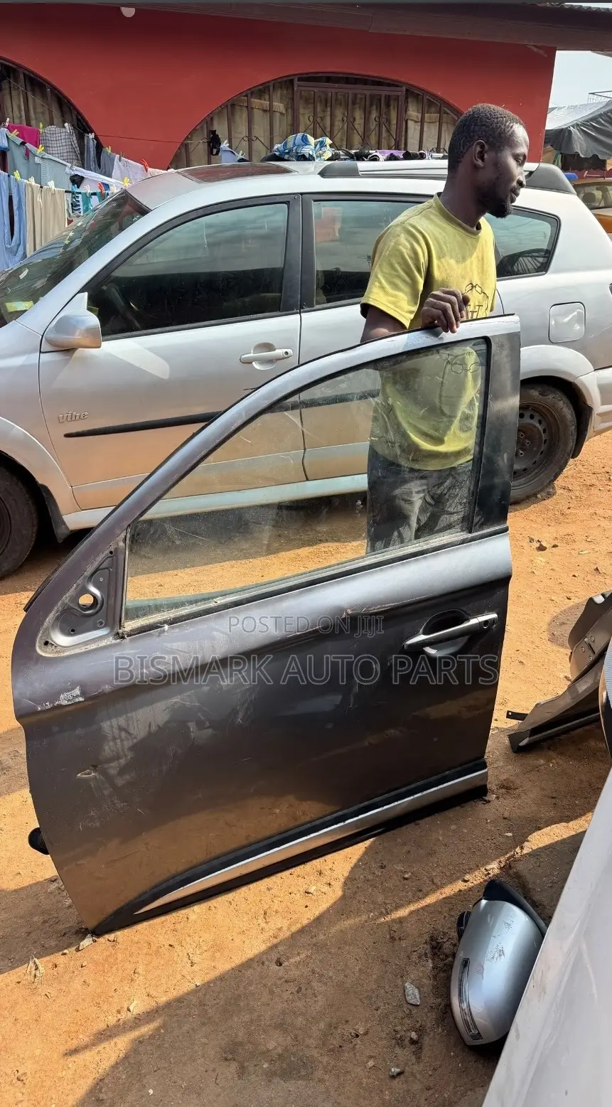 Mitsubishi Outlander 2016 2017 2018 2019 2020 2021 Door