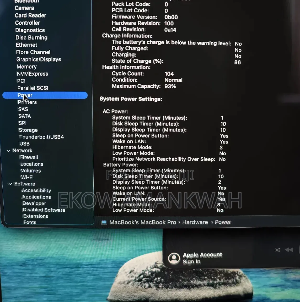 Laptop Apple MacBook Pro 2021 M1 16GB Apple M1 Pro SSD 512GB