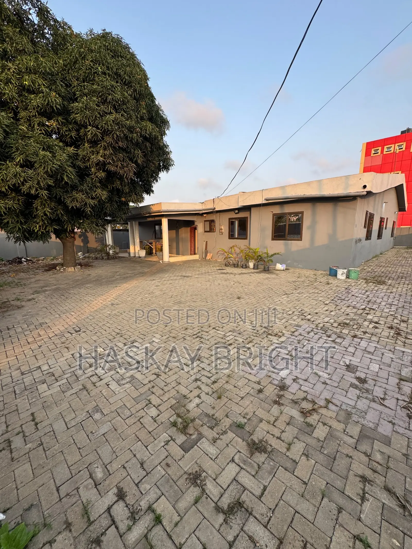 7bdrm House in Achimota for rent