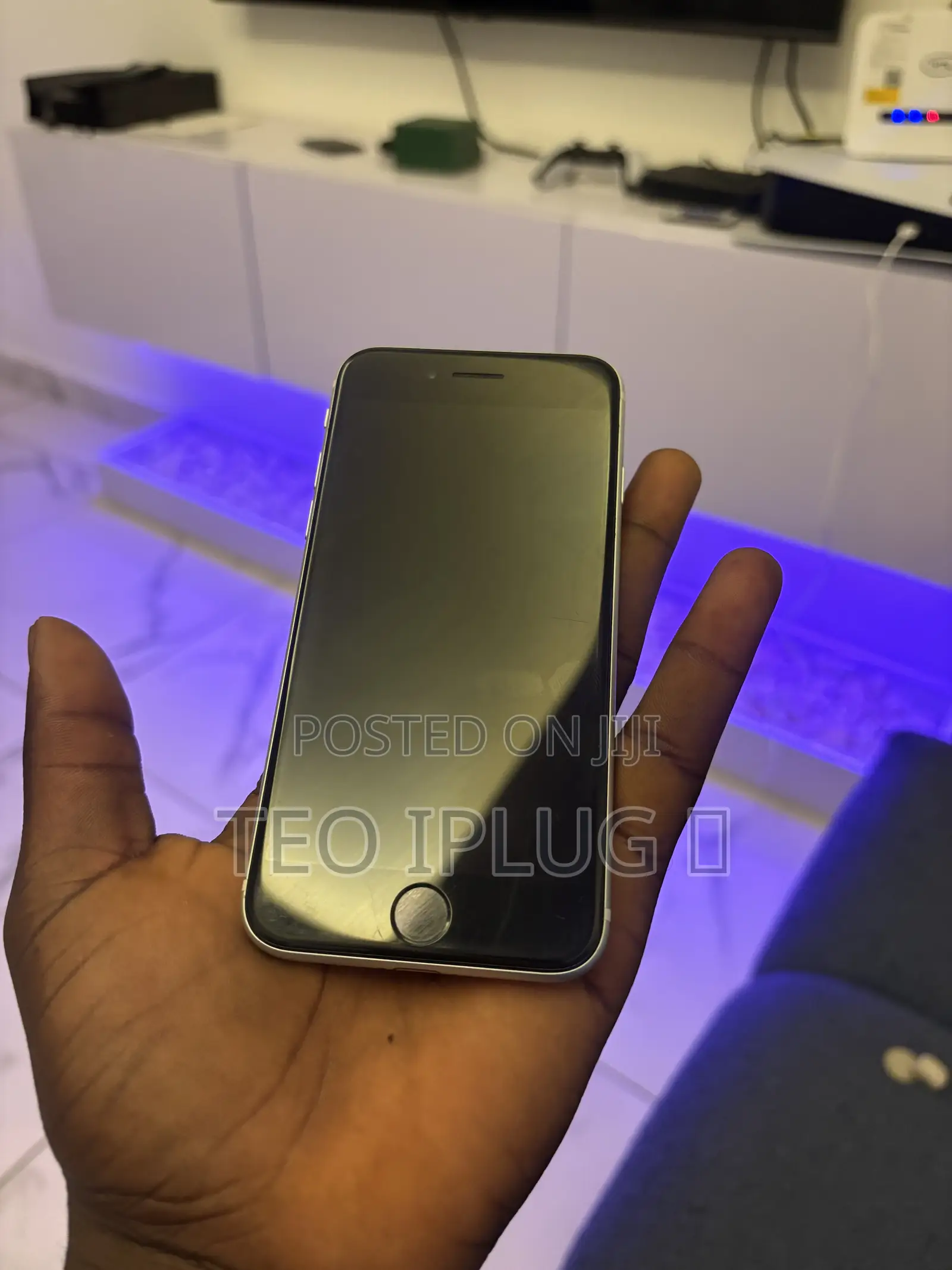 Apple iPhone SE (2020) 128 GB White