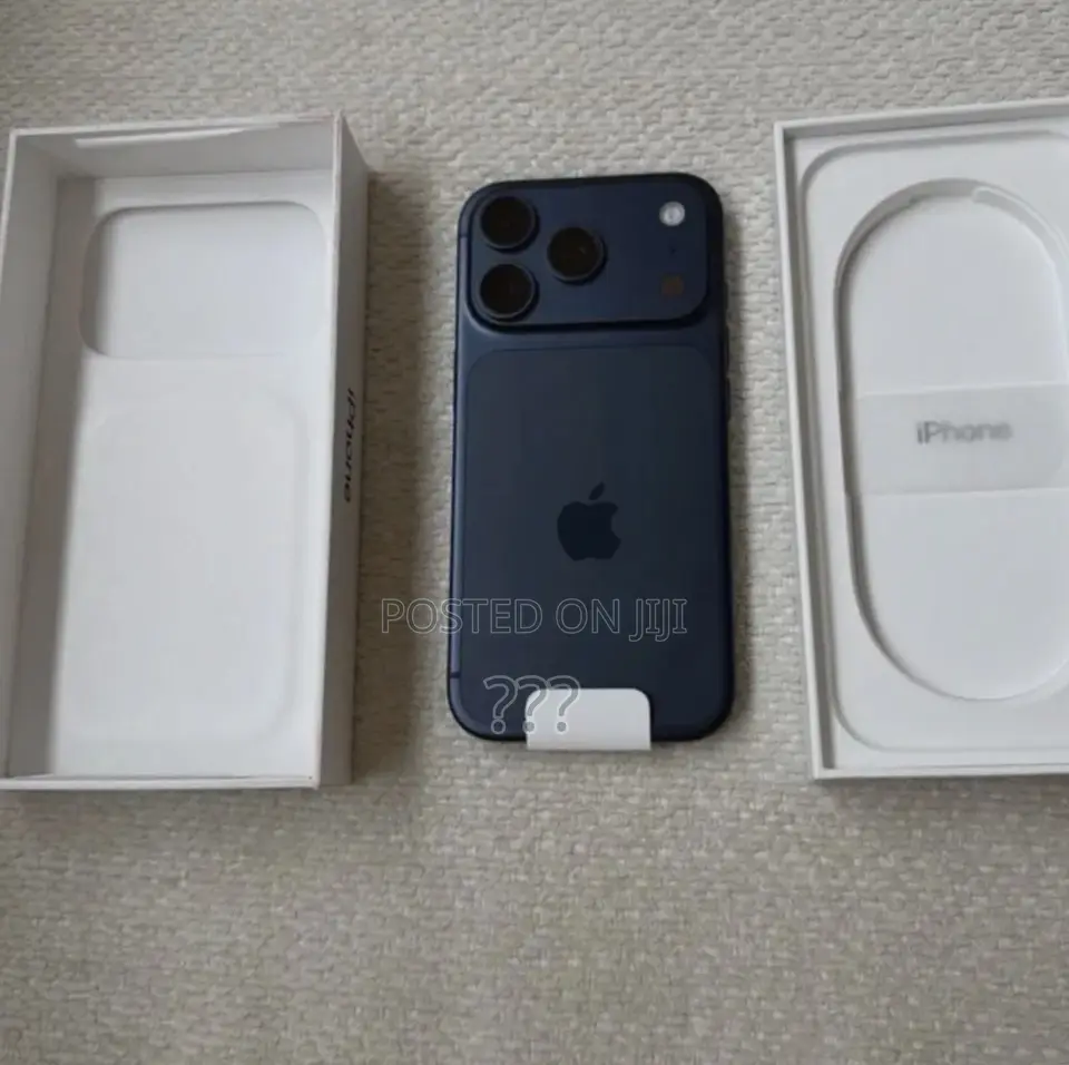 New Apple iPhone 17 Pro Max 256 GB Blue
