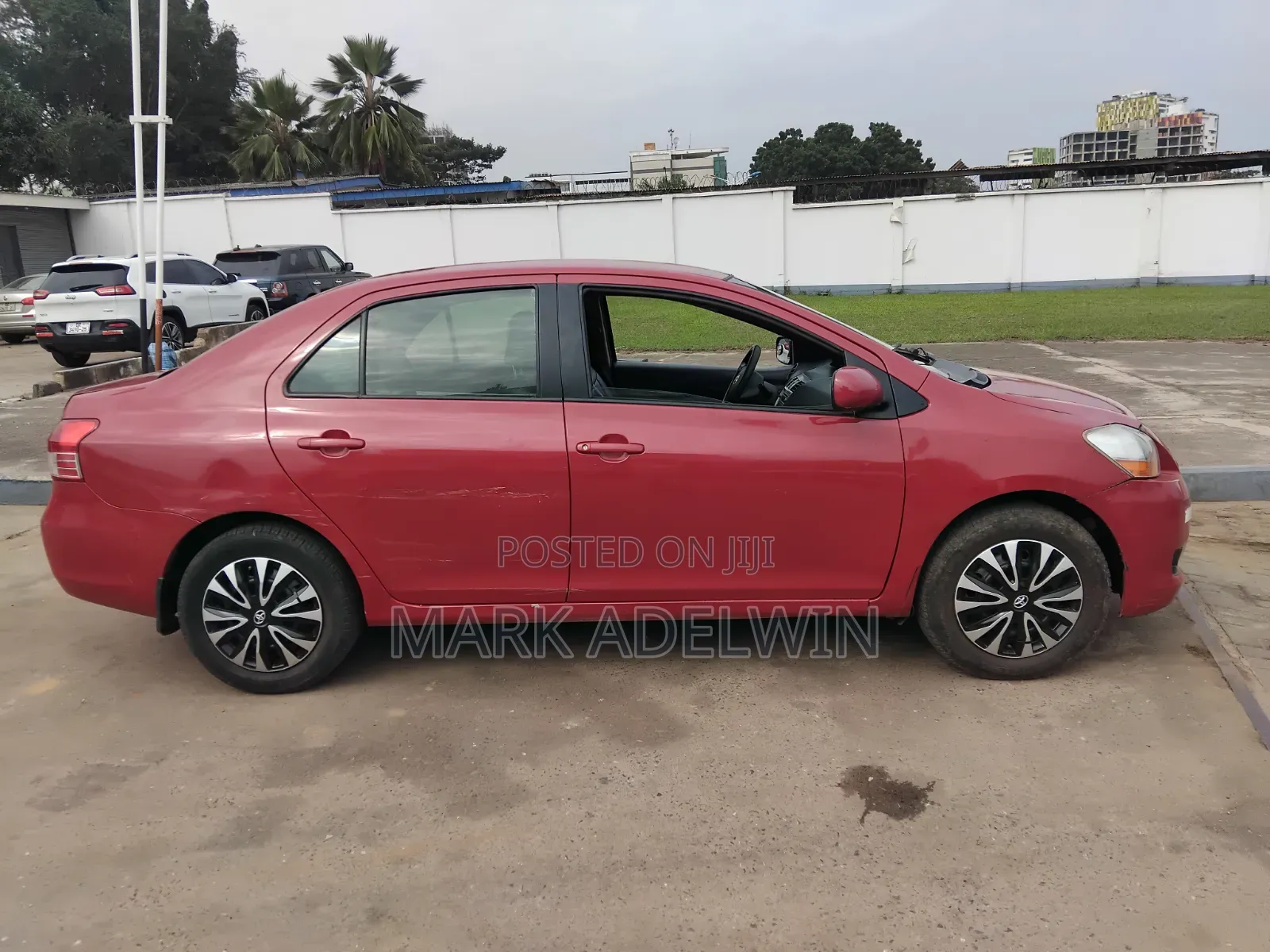 Toyota Yaris 2012 Red