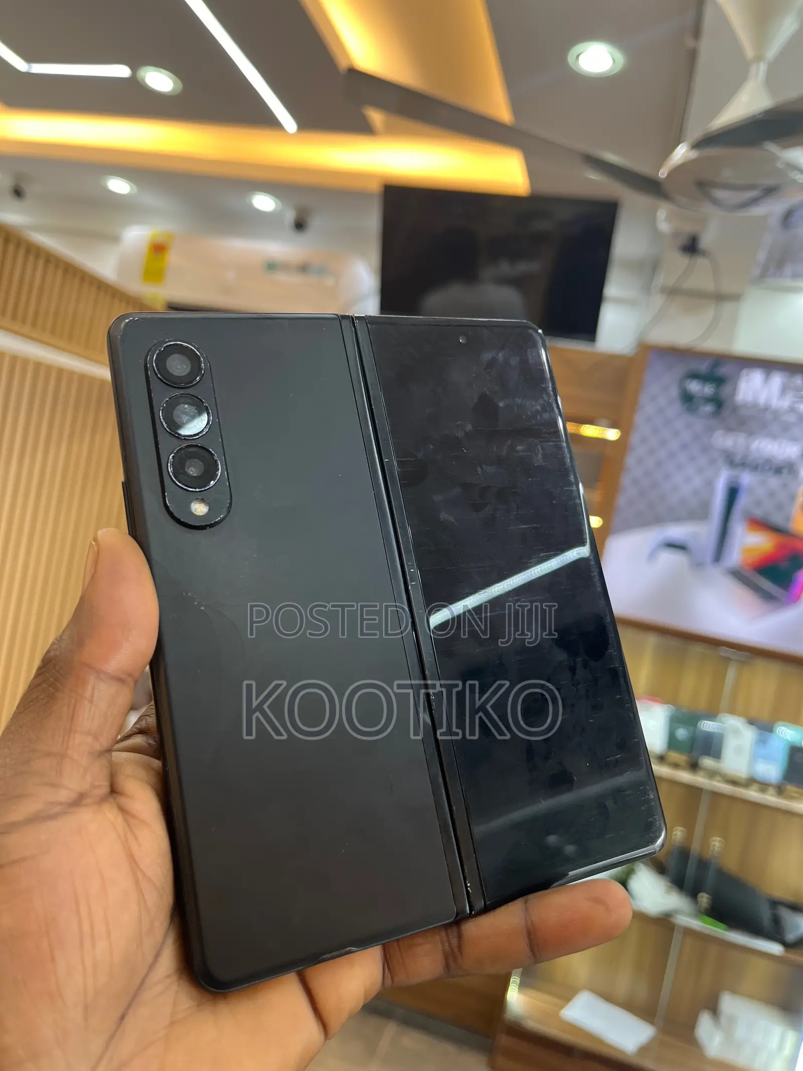 Samsung Galaxy Z Fold 3 256 GB Black