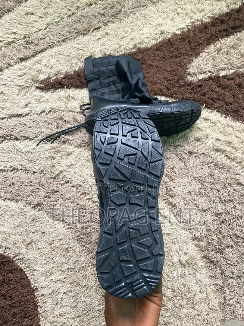 Tactical Security Boots – Durable Comfortable