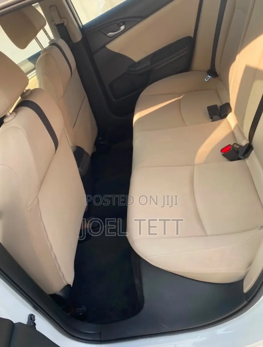 Honda Civic EX Sedan 2018 White