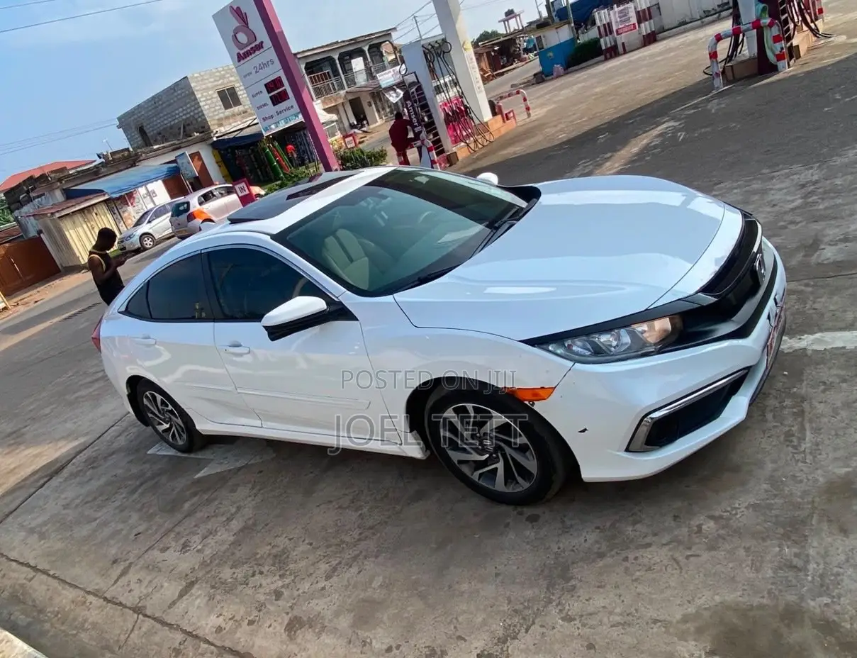 Honda Civic EX Sedan 2018 White