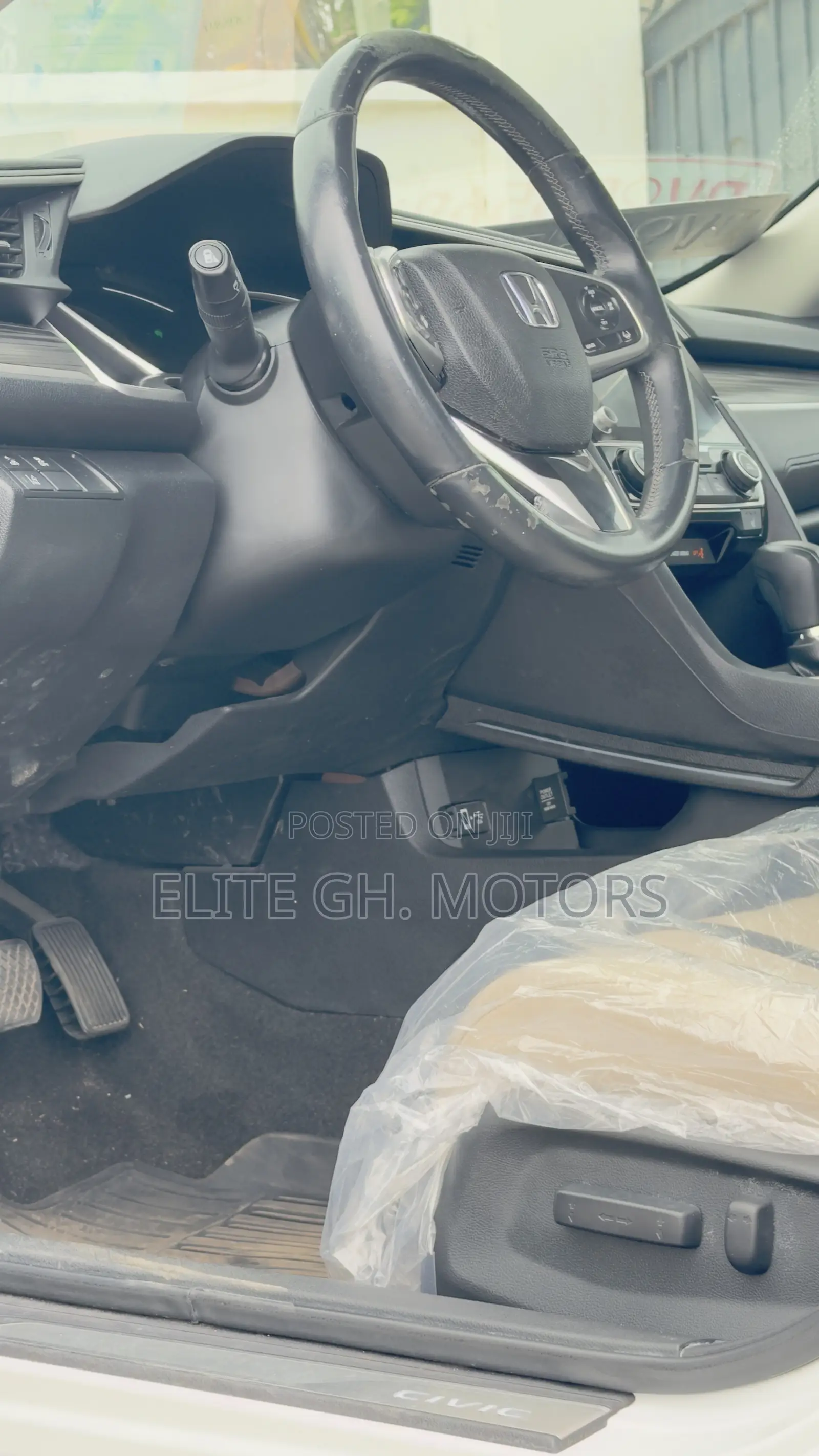 Honda Civic EX-L Sedan 2019 White