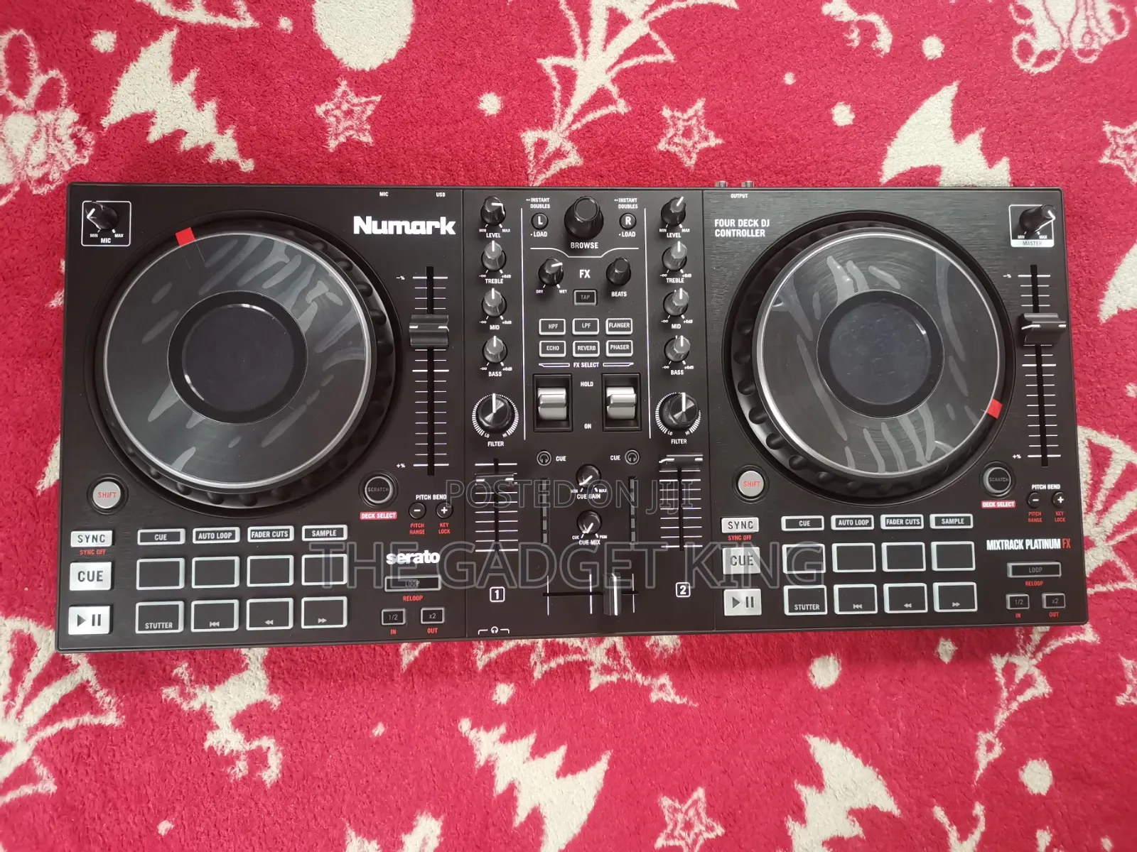 Numark Mixtrack Platinum Fx