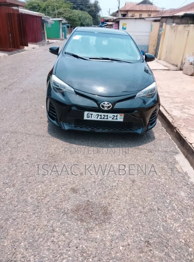 Toyota Corolla 2016 Black