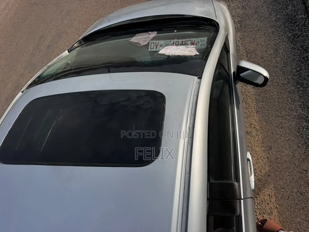 Honda Civic LX 4dr Sedan (1.8L 4cyl CVT) 2014 Silver