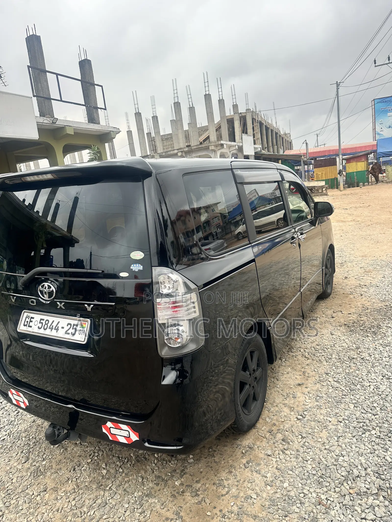 Toyota Voxy 2011 Black