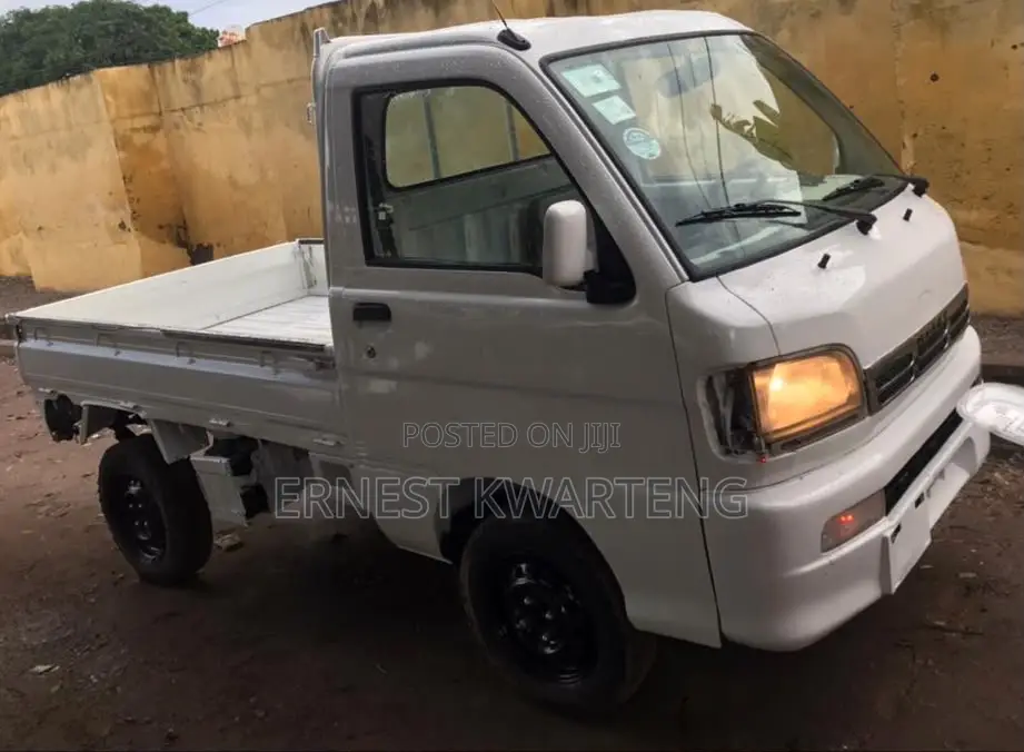 Daihatsu Hijet 2009 White