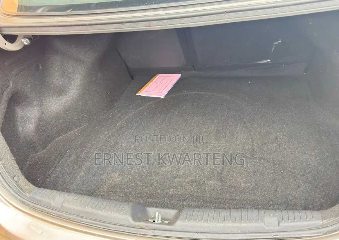 Hyundai Elantra 2013 Silver