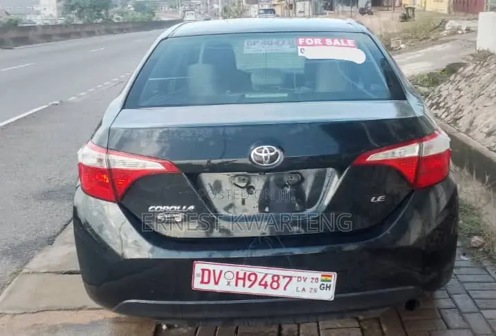 Toyota Corolla 2016 Black
