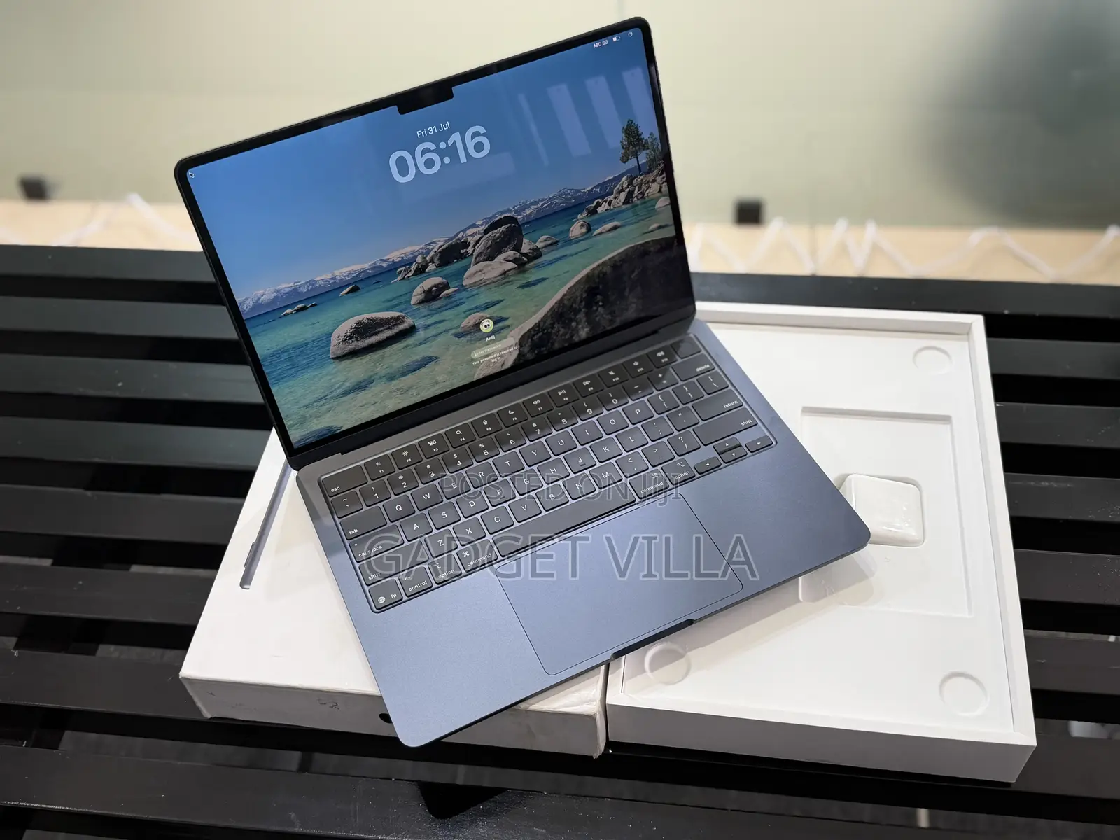 Laptop Apple MacBook Air 2025 M4 16GB Apple M4 SSD 512GB