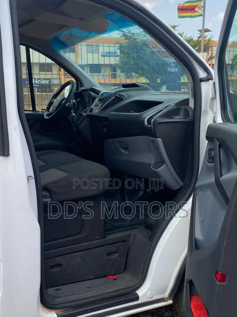 Ford Transit 2018 White
