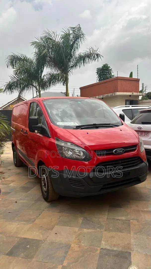 Ford Transit 2016 Red